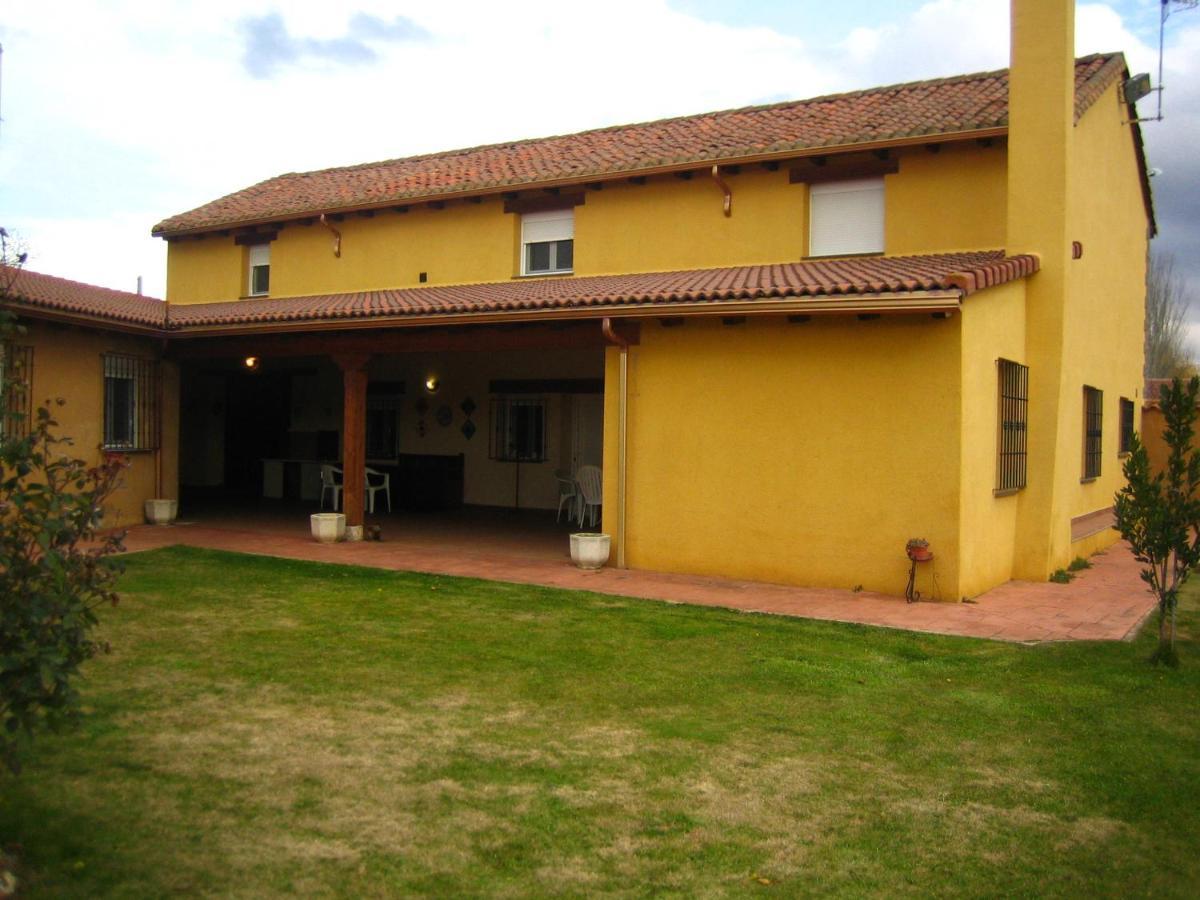 Villa Casa Constanza Vega de Infanzones Exterior foto